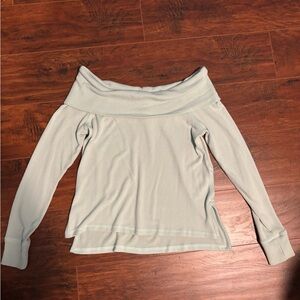 Abercrombie & Fitch Off the Shoulder Top
